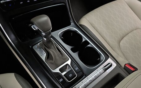 KIA Carnival, 2021 год, 2 250 000 рублей, 13 фотография