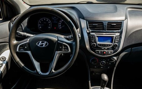 Hyundai Solaris II рестайлинг, 2012 год, 750 000 рублей, 18 фотография