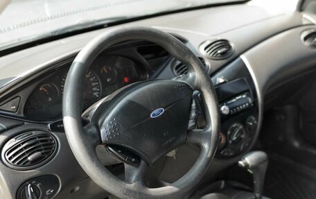 Ford Focus IV, 2000 год, 295 000 рублей, 11 фотография
