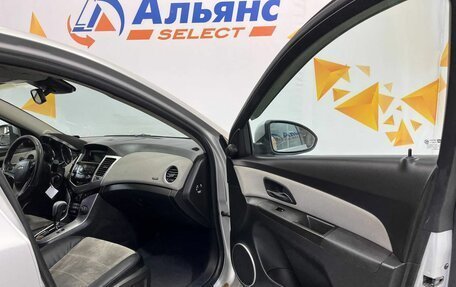 Chevrolet Cruze II, 2012 год, 820 000 рублей, 24 фотография