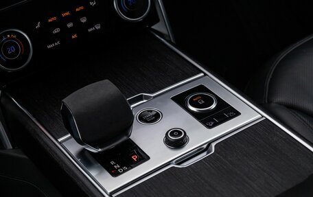 Land Rover Range Rover IV рестайлинг, 2022 год, 15 900 000 рублей, 25 фотография