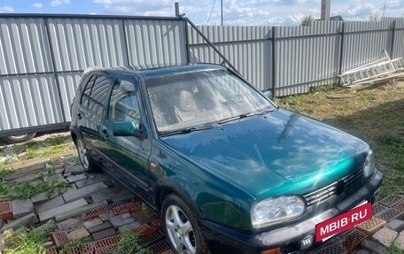 Volkswagen Golf III, 1997 год, 85 000 рублей, 2 фотография