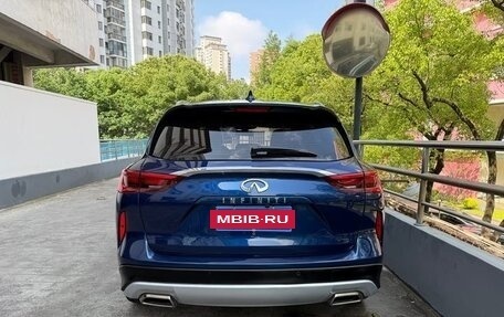 Infiniti QX50 II, 2022 год, 2 400 000 рублей, 6 фотография