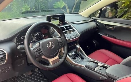 Lexus NX I, 2020 год, 2 870 000 рублей, 7 фотография