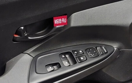 Hyundai Veloster II, 2022 год, 1 300 000 рублей, 19 фотография