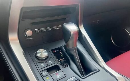 Lexus NX I, 2020 год, 2 870 000 рублей, 13 фотография