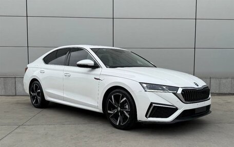 Skoda Octavia IV, 2022 год, 1 760 000 рублей, 3 фотография
