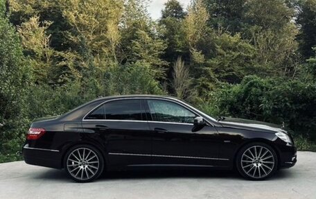 Mercedes-Benz E-Класс, 2010 год, 1 450 000 рублей, 1 фотография
