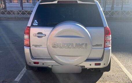 Suzuki Grand Vitara, 2010 год, 990 000 рублей, 3 фотография