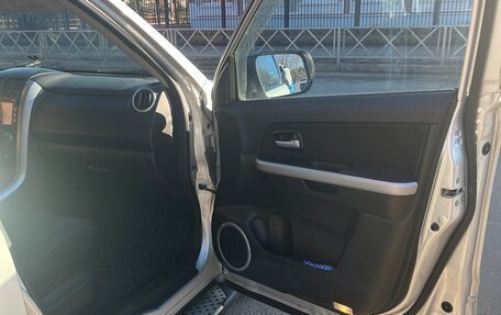Suzuki Grand Vitara, 2010 год, 990 000 рублей, 10 фотография