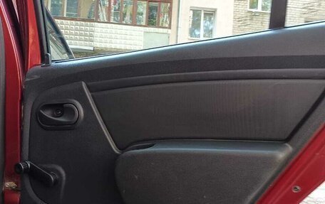 Renault Sandero I, 2012 год, 610 000 рублей, 12 фотография