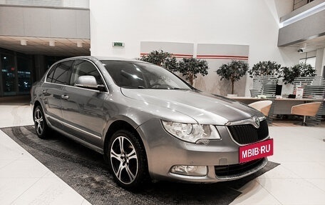 Skoda Superb III рестайлинг, 2010 год, 798 000 рублей, 3 фотография
