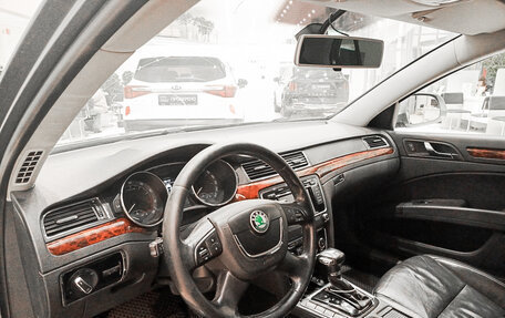 Skoda Superb III рестайлинг, 2010 год, 798 000 рублей, 16 фотография