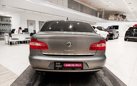 Skoda Superb III рестайлинг, 2010 год, 798 000 рублей, 6 фотография
