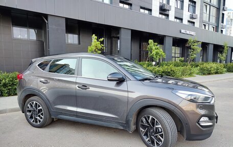 Hyundai Tucson III, 2016 год, 2 450 000 рублей, 2 фотография