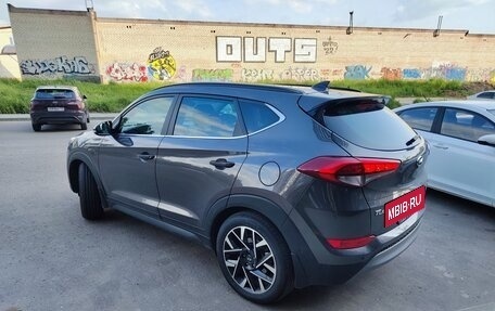 Hyundai Tucson III, 2016 год, 2 450 000 рублей, 4 фотография