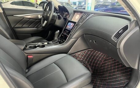 Infiniti Q50 I рестайлинг, 2022 год, 2 120 000 рублей, 17 фотография