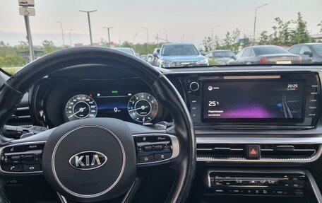 KIA K5, 2020 год, 2 300 000 рублей, 6 фотография