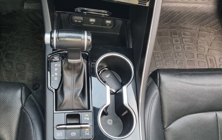 KIA K5, 2020 год, 2 300 000 рублей, 12 фотография