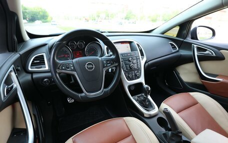 Opel Astra J, 2013 год, 860 000 рублей, 6 фотография