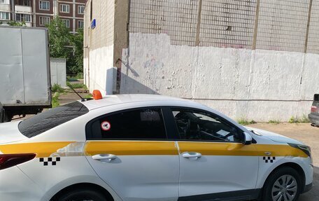 KIA Rio IV, 2021 год, 860 000 рублей, 4 фотография