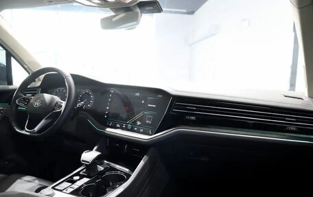 Volkswagen Touareg III, 2022 год, 3 900 000 рублей, 13 фотография