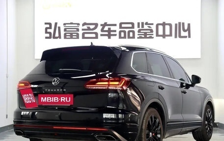 Volkswagen Touareg III, 2022 год, 3 900 000 рублей, 6 фотография