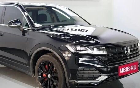 Volkswagen Touareg III, 2022 год, 3 900 000 рублей, 5 фотография
