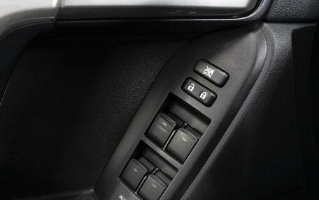 Toyota Land Cruiser Prado 150 рестайлинг 2, 2021 год, 8 100 000 рублей, 24 фотография