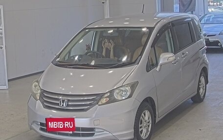 Honda Freed I, 2010 год, 985 000 рублей, 2 фотография