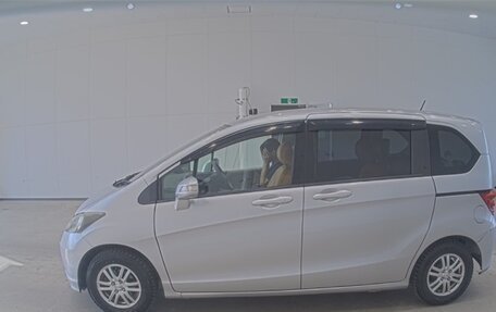 Honda Freed I, 2010 год, 985 000 рублей, 11 фотография