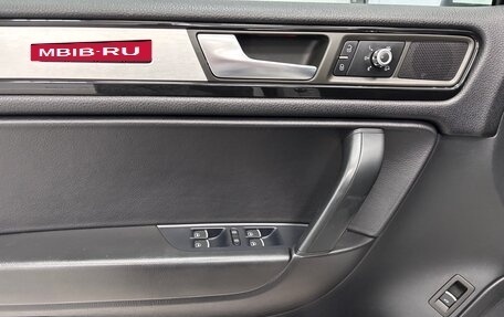 Volkswagen Touareg III, 2012 год, 2 050 000 рублей, 11 фотография