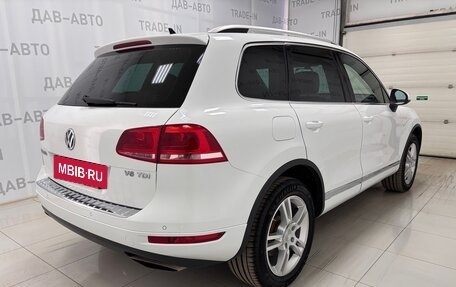 Volkswagen Touareg III, 2012 год, 2 050 000 рублей, 4 фотография
