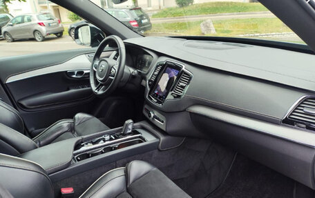 Volvo XC90 II рестайлинг, 2022 год, 4 825 000 рублей, 8 фотография