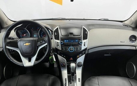 Chevrolet Cruze II, 2013 год, 770 000 рублей, 9 фотография