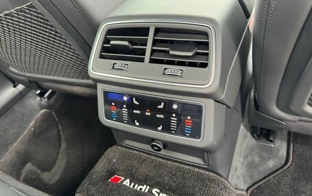 Audi RS 7, 2020 год, 16 900 000 рублей, 26 фотография