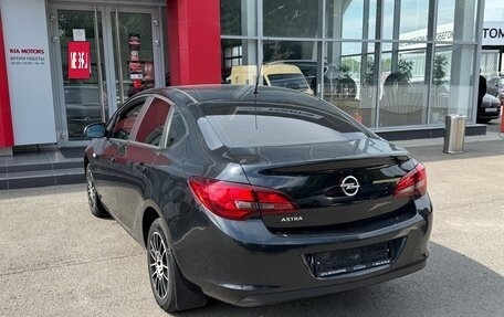 Opel Astra J, 2014 год, 780 000 рублей, 6 фотография