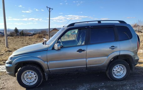 Chevrolet Niva I рестайлинг, 2010 год, 412 000 рублей, 3 фотография