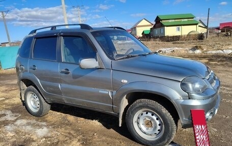 Chevrolet Niva I рестайлинг, 2010 год, 412 000 рублей, 2 фотография