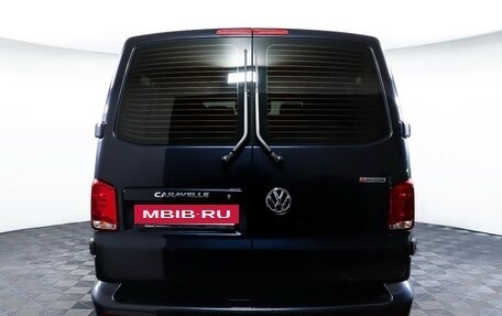 Volkswagen Caravelle T6 рестайлинг, 2021 год, 5 263 000 рублей, 6 фотография