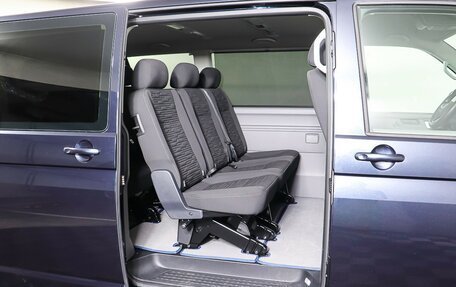 Volkswagen Caravelle T6 рестайлинг, 2021 год, 5 263 000 рублей, 12 фотография