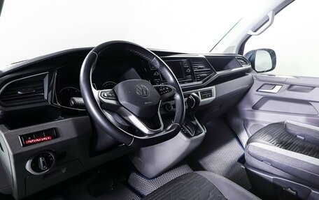 Volkswagen Caravelle T6 рестайлинг, 2021 год, 5 263 000 рублей, 16 фотография