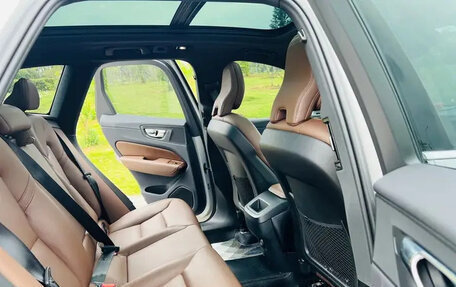 Volvo XC60 II, 2021 год, 2 835 810 рублей, 16 фотография