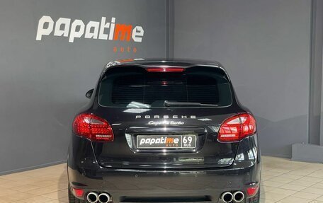 Porsche Cayenne III, 2011 год, 2 400 000 рублей, 4 фотография