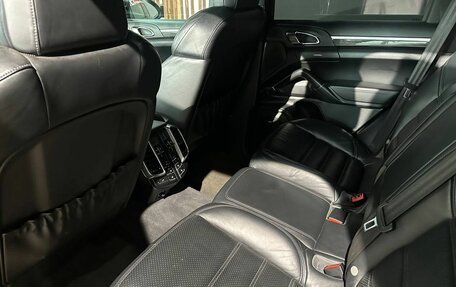Porsche Cayenne III, 2011 год, 2 400 000 рублей, 6 фотография