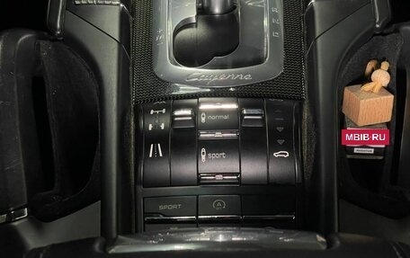 Porsche Cayenne III, 2011 год, 2 400 000 рублей, 15 фотография