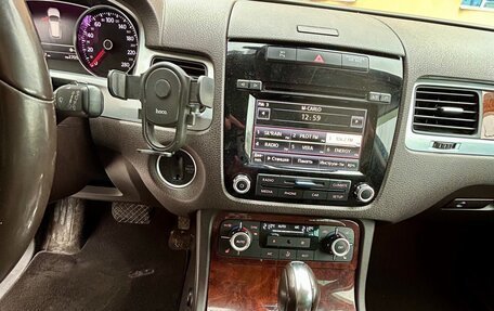 Volkswagen Touareg III, 2013 год, 2 130 000 рублей, 4 фотография