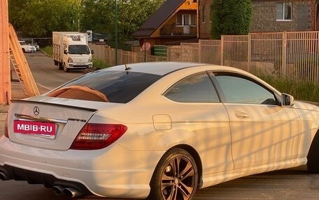Mercedes-Benz C-Класс, 2012 год, 1 150 000 рублей, 3 фотография