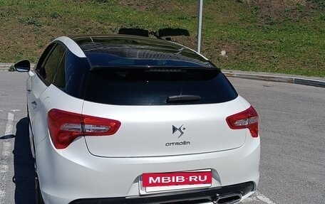 Citroen DS5, 2012 год, 1 300 000 рублей, 24 фотография