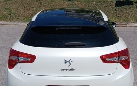Citroen DS5, 2012 год, 1 300 000 рублей, 29 фотография